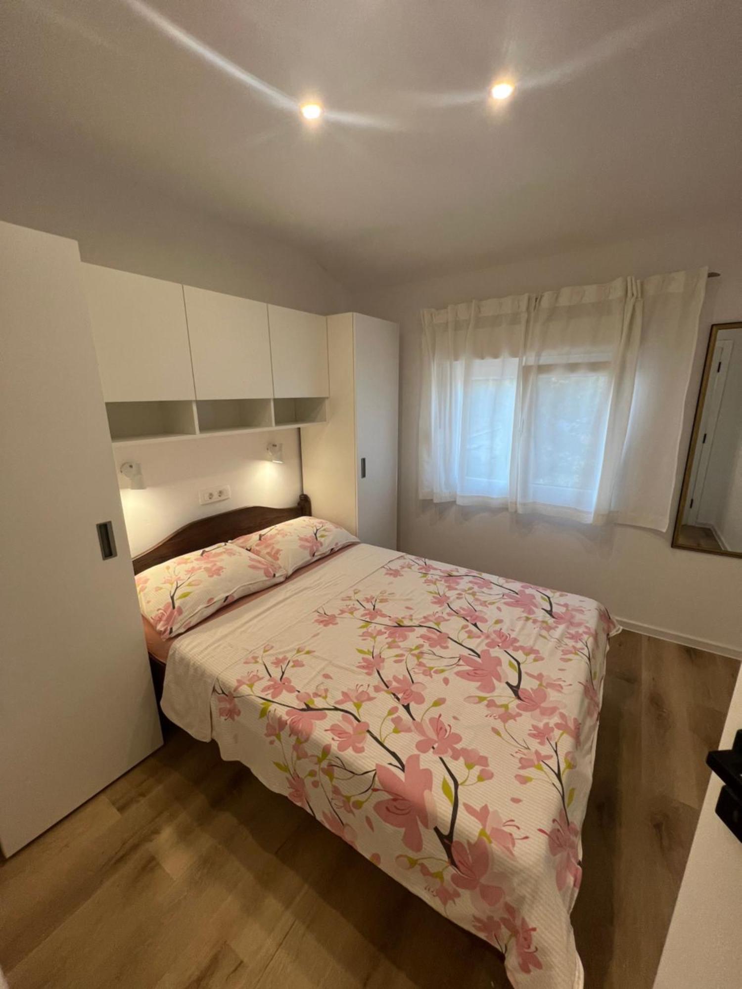 Apartment Bagaric Stari Grad  Eksteriør bilde