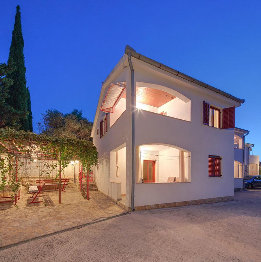 Apartment Bagaric Stari Grad  Eksteriør bilde